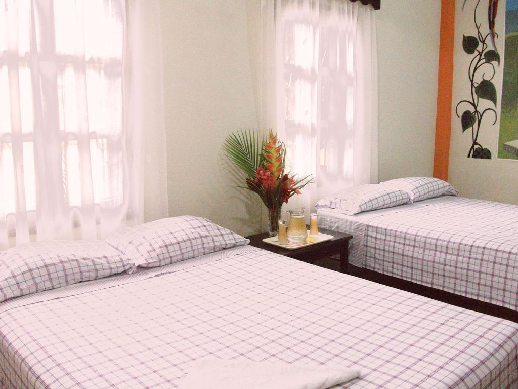 Hotel & Hostal Yaxkin Copán Habitación foto